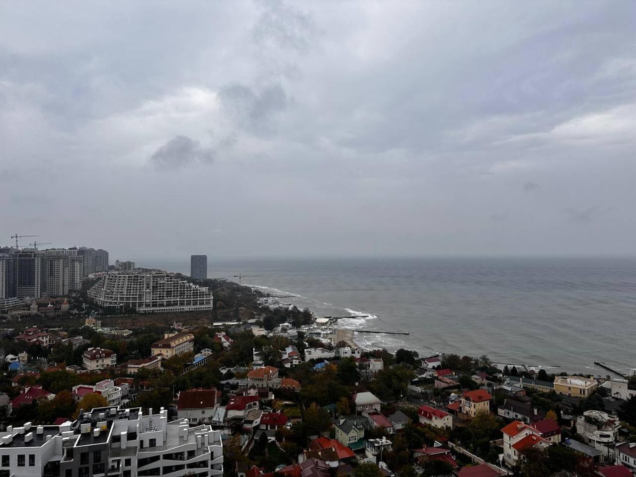 27 Pearl Amazing View Apartment Odesa Exterior photo